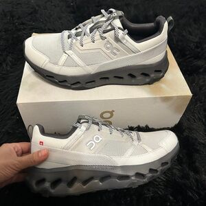 ON CLOUDHORIZON gay hiking athletic lace up shoes sneakers women’s 8.5 new